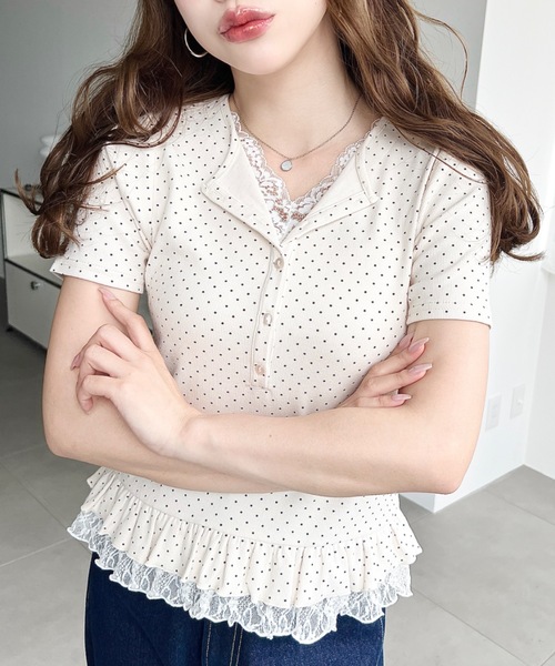 moment+(モーメントプラス)の「レースドッキングヘンリーネック半袖カットソー(Tシャツ/カットソー・レディース・杢グレー/ブルー系その他/ブラック系その他/ブラック/ネイビー/ホワイト系その他/ピンク/アイボリー/イエロー・M)」の17枚目の写真