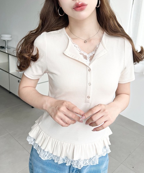 moment+(モーメントプラス)の「レースドッキングヘンリーネック半袖カットソー(Tシャツ/カットソー・レディース・杢グレー/ブルー系その他/ブラック系その他/ブラック/ネイビー/ホワイト系その他/ピンク/アイボリー/イエロー・M)」の14枚目の写真