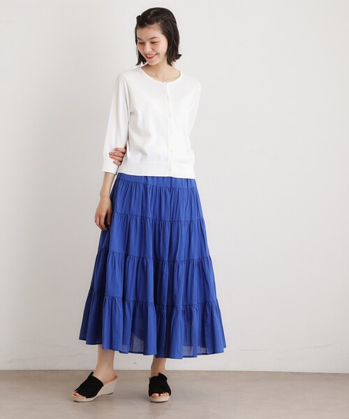 LAURA ASHLEY(ローラアシュレイ)の「【定番人気!接触冷感/UVカット】クリアボタンカーディガン(カーディガン/ボレロ・レディース・ライトブルー/ネイビー/ホワイト/ライトイエロー系・38/40)」の6枚目の写真