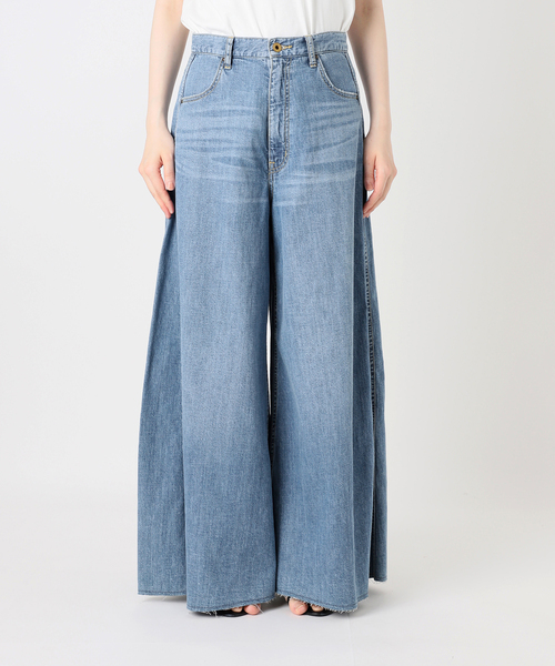 Spick & Span(スピックアンドスパン)の「5 1/2 8oz FLARE-LINE DEIM(デニムパンツ・レディース・サックスブルー/ホワイト・27/28)」の14枚目の写真
