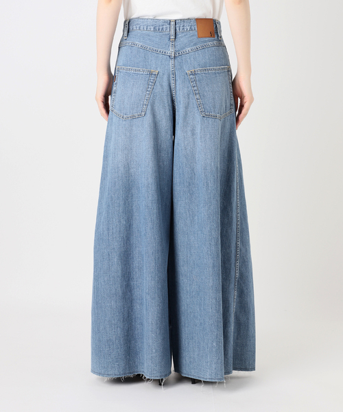 Spick & Span(スピックアンドスパン)の「5 1/2 8oz FLARE-LINE DEIM(デニムパンツ・レディース・サックスブルー/ホワイト・27/28)」の16枚目の写真