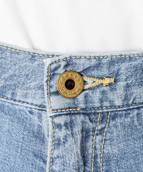 Spick & Span(スピックアンドスパン)の「5 1/2 8oz FLARE-LINE DEIM(デニムパンツ・レディース・サックスブルー/ホワイト・27/28)」の22枚目の写真