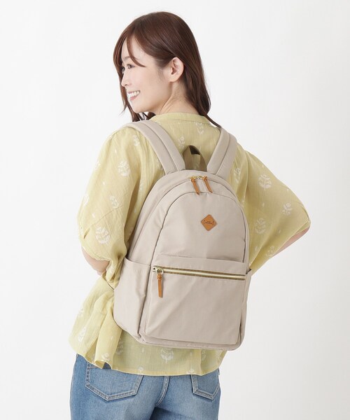 one'sterrace(ワンズテラス)の「anello レトロポップ デイパック(バックパック/リュック・レディース・ブラック系8/ブルー系その他7/ベージュ系9・99)」の17枚目の写真