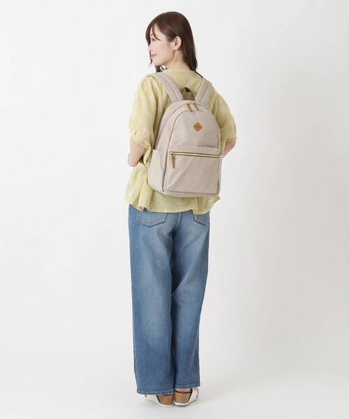 one'sterrace(ワンズテラス)の「anello レトロポップ デイパック(バックパック/リュック・レディース・ブラック系8/ブルー系その他7/ベージュ系9・99)」の18枚目の写真