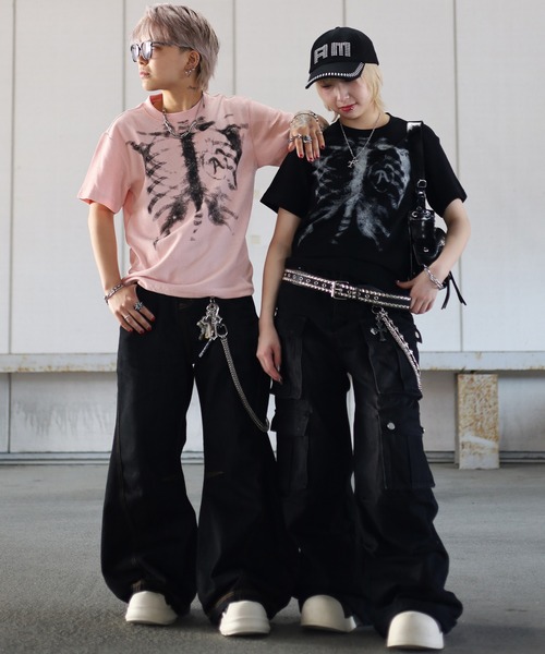 ATMARK(アットマーク)の「《2サイズ展開 / UNISEX 》ATMARK ボーンサーマル半袖Tシャツ 骨(Tシャツ/カットソー・メンズ・ピンク/ブラック・L/M)」の11枚目の写真