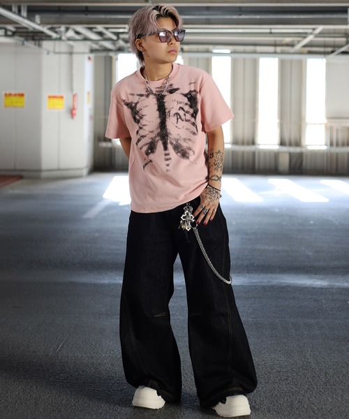 ATMARK(アットマーク)の「《2サイズ展開 / UNISEX 》ATMARK ボーンサーマル半袖Tシャツ 骨(Tシャツ/カットソー・メンズ・ピンク/ブラック・L/M)」の16枚目の写真