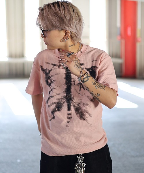 ATMARK(アットマーク)の「《2サイズ展開 / UNISEX 》ATMARK ボーンサーマル半袖Tシャツ 骨(Tシャツ/カットソー・メンズ・ピンク/ブラック・L/M)」の18枚目の写真