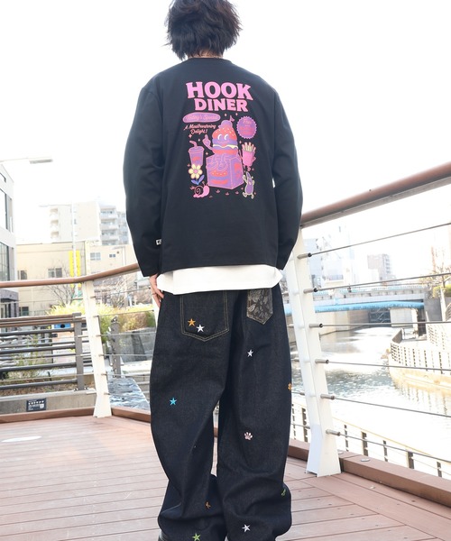 HOOK(フック)の「HOOK -original- フードキャラクター グラフィックプリント ロングスリーブTシャツ(Tシャツ/カットソー・メンズ・ピンク/ブラック・L/M/XL)」の9枚目の写真