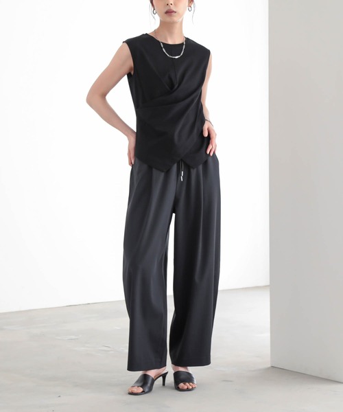 for/c(フォーシー)の「トルココットンクロスデザインノースリーブ【サスティナブル】(Tシャツ/カットソー・レディース・オフホワイト/ブラック・M/L)」の19枚目の写真