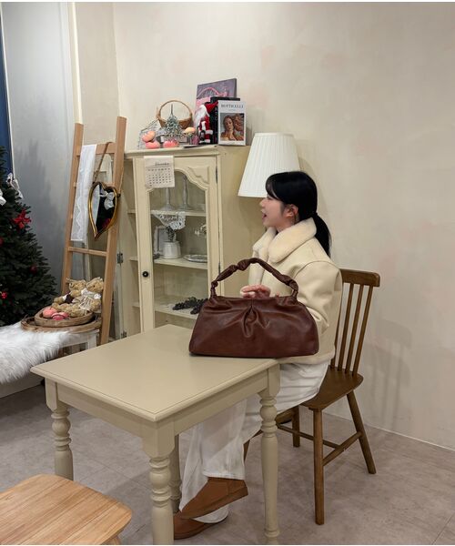 JOLLY(ジョリー)の「FLOU BAG フルバック - モカブラウン(トートバッグ・レディース・ブラウン系その他・FREE)」の2枚目の写真