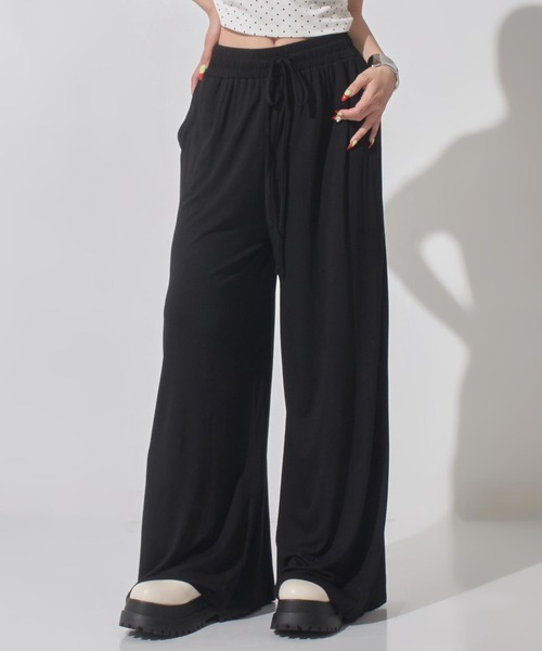 ANAP(アナップ)の「ゆるテロ イージーロングパンツ(その他パンツ・レディース・グレー/ブラック・F)」の2枚目の写真