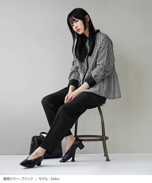 zootie(ズーティー)の「切り替えストライプ バックギャザークレリックシャツ(シャツ/ブラウス・レディース・ブルー/ブラック・M)」の5枚目の写真
