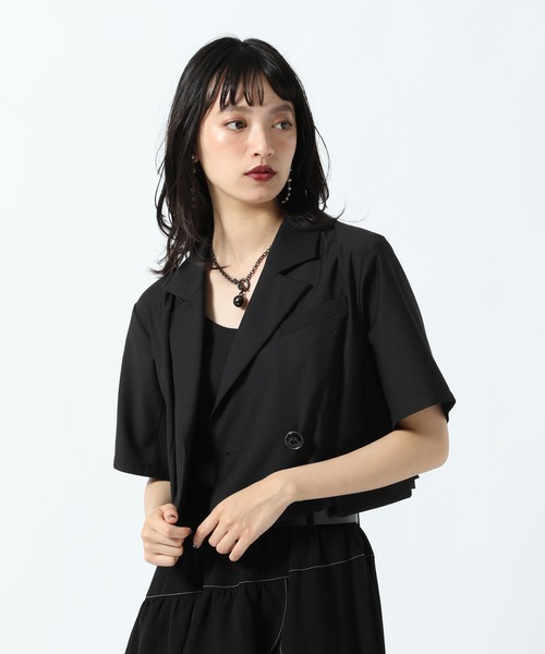 PAGEBOY(ページボーイ)の「フラップデザインショートジャケット(テーラードジャケット・レディース・ボルドー/チャコールグレー/ブラック・FREE)」の4枚目の写真