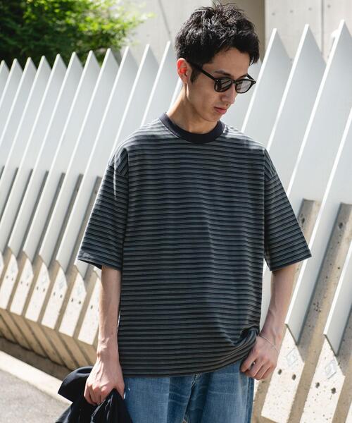 URBAN RESEARCH DOORS（アーバンリサーチドアーズ）の「OUTDOOREXCHANGE ボーダーTシャツ（Tシャツ/カットソー・メンズ・グレー系その他/ベージュ系その他・MEDIUM/LARGE）」の2枚目の写真