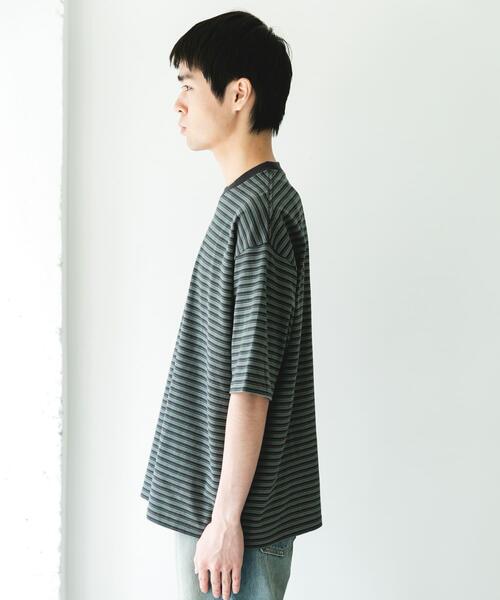 URBAN RESEARCH DOORS（アーバンリサーチドアーズ）の「OUTDOOREXCHANGE ボーダーTシャツ（Tシャツ/カットソー・メンズ・グレー系その他/ベージュ系その他・MEDIUM/LARGE）」の16枚目の写真