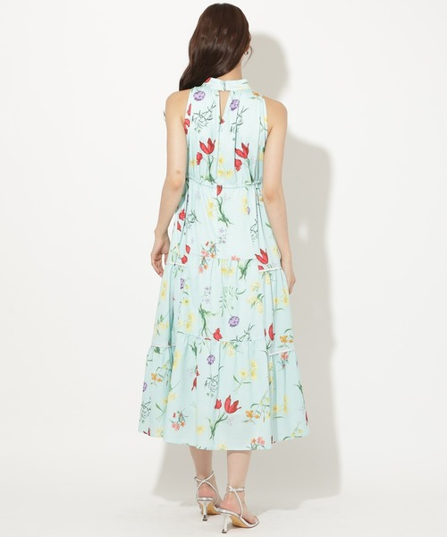 AND COUTURE（アンドクチュール）の「ブーケフラワーホルターネックワンピース（ワンピース・レディース・グリーン系その他/ブラック系その他/ホワイト系その他・FREE）」の18枚目の写真