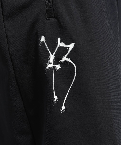 Y-3(ワイスリー)の「Y-3 CHITO GRAPHIC TRACK PANTS(その他パンツ・メンズ・ブラック・X-LARGE/XX-SMALL/X-SMALL/SMALL/MEDIUM/LARGE)」の4枚目の写真