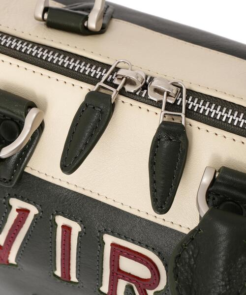 AVIREX(アヴィレックス)の「WILD BEARS MINI DUFFLE BAG(ボストンバッグ・レディース・ブラック/モスグリーン・F)」の9枚目の写真