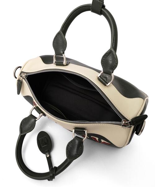 AVIREX(アヴィレックス)の「WILD BEARS MINI DUFFLE BAG(ボストンバッグ・レディース・ブラック/モスグリーン・F)」の14枚目の写真
