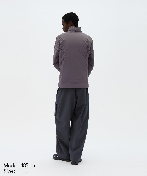 DESCENTE ALLTERRAIN(デサント オルテライン)の「DESCENTE ALLTERRAIN/デサントオルテライン HEATCIRCULATION DOWN ヒートサーキュレーションダウン 撥水 シンプル ベーシック 高機能 多機能 メンズ レディース 2026年 秋 秋服 冬 冬服(ダウンジャケット/コート・メンズ・ブラック・M/L)」の8枚目の写真