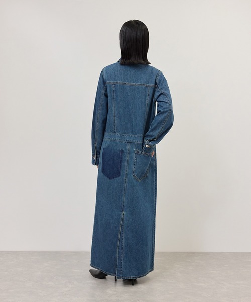 ADAM ET ROPE'(アダムエロペ)の「【WEB限定】デニムシャツロングワンピース(シャツワンピース・レディース・ブラック/ブルー・36/38)」の7枚目の写真