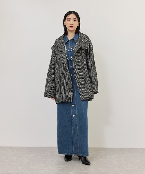 ADAM ET ROPE'(アダムエロペ)の「【WEB限定】デニムシャツロングワンピース(シャツワンピース・レディース・ブラック/ブルー・36/38)」の8枚目の写真
