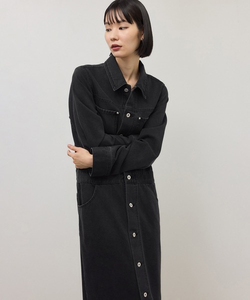 ADAM ET ROPE'(アダムエロペ)の「【WEB限定】デニムシャツロングワンピース(シャツワンピース・レディース・ブラック/ブルー・36/38)」の10枚目の写真