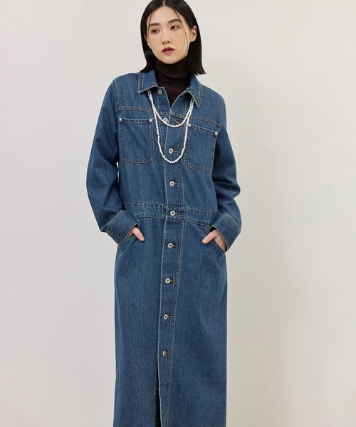 ADAM ET ROPE'(アダムエロペ)の「【WEB限定】デニムシャツロングワンピース(シャツワンピース・レディース・ブラック/ブルー・36/38)」の12枚目の写真