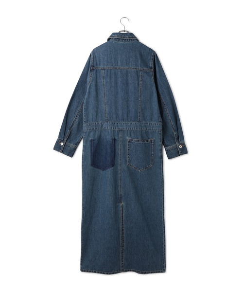 ADAM ET ROPE'(アダムエロペ)の「【WEB限定】デニムシャツロングワンピース(シャツワンピース・レディース・ブラック/ブルー・36/38)」の17枚目の写真