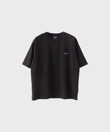 THOUSAND MILE/ SHORT SLEEVE PRINT T-SHIRT VERTICAL LOGO / TM261TC00470 秋服 冬服