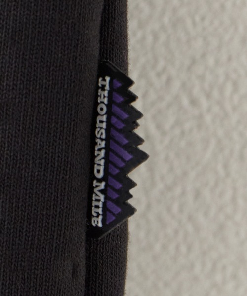 THOUSAND MILE(サウザンドマイル)の「THOUSAND MILE/ SHORT SLEEVE PRINT T-SHIRT VERTICAL LOGO / TM261TC00470 秋服 冬服(Tシャツ/カットソー・メンズ・ブラック・XS)」の9枚目の写真