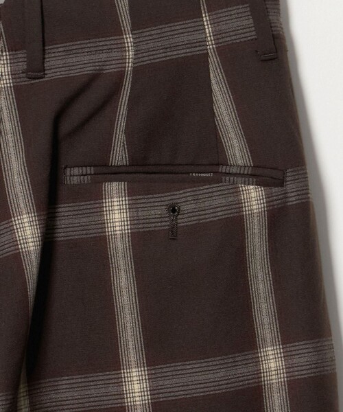 BEAUTY&YOUTH UNITED ARROWS（ビューティーアンドユースユナイテッドアローズ）の「ポリエステルブレンド チェック ワイドパンツ（スラックス・レディース・ダークブラウン/ベージュ・M/S）」の4枚目の写真