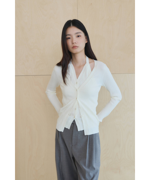 KUME(クメ)の「ホルターレイヤードリブニットカーディガン アイボリー(ニット/セーター・レディース・その他・MEDIUM/LARGE/SMALL)」の5枚目の写真