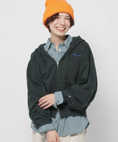 Champion(チャンピオン)の「【Champion(チャンピオン)】別注ショート袖ボリュームパーカー(パーカー・レディース・ネイビー/グレー・LARGE/MEDIUM)」の1枚目の写真