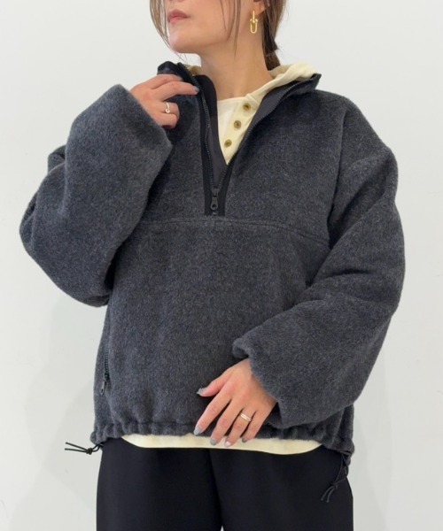 YENN(イエン)の「YENN(イエン)SHAGGY HALF ZIP JK(ブルゾン・レディース・チャコールグレー/ベージュ・F)」の12枚目の写真