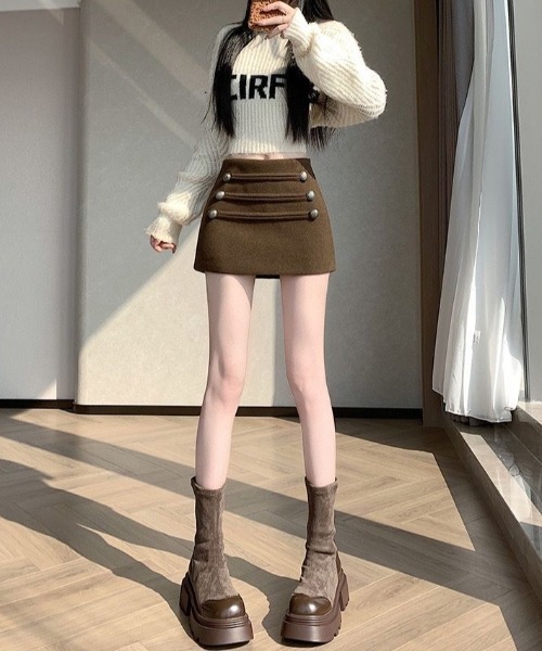 lilful（リルフル）の「【26年秋冬新作】ナポレオンデザイン フェイクスエード 台形スカート（スカート・レディース・ブラウン/ブラック・M）」の20枚目の写真