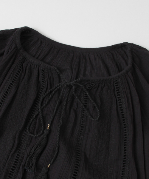 URBAN RESEARCH（アーバンリサーチ）の「UR 刺繍マキシワンピース（ワンピース・レディース・オフホワイト/ブラック・FREE）」の13枚目の写真