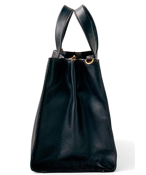 IEDIT（イディット）の「仕切りポケットが嬉しい　ショルダー付き本革スクエアトートバッグ〈ダークブラウン〉（トートバッグ・レディース・ダークブラウン・ONE SIZE）」の3枚目の写真