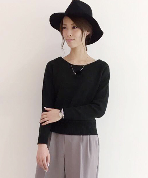 laboratory work（ラボラトリーワーク）の「カシミア混2way　Ｖネックニットプルオーバー（ニット/セーター・レディース・杢グレー/ブラック/モカ/グリーン/レッド・MEDIUM）」の17枚目の写真