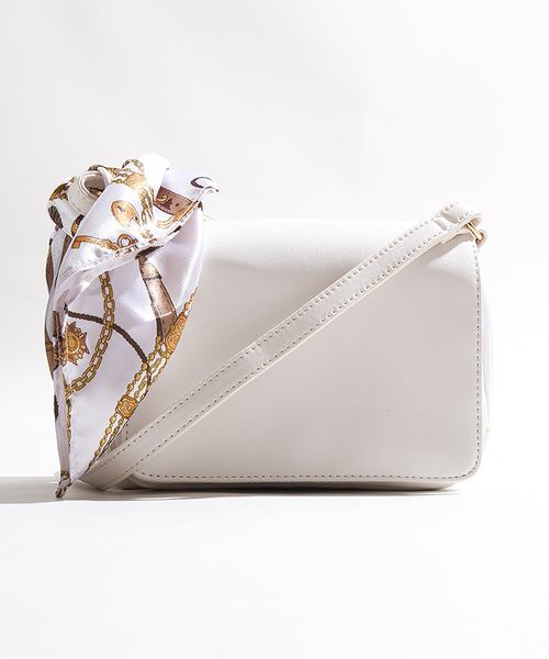 WEGO(ウィゴー)の「WEGO/【2点セット】スカーフ付き多機能ショルダーバッグ(ショルダーバッグ・レディース・ブラック/ホワイト/レッド・FREE)」の12枚目の写真