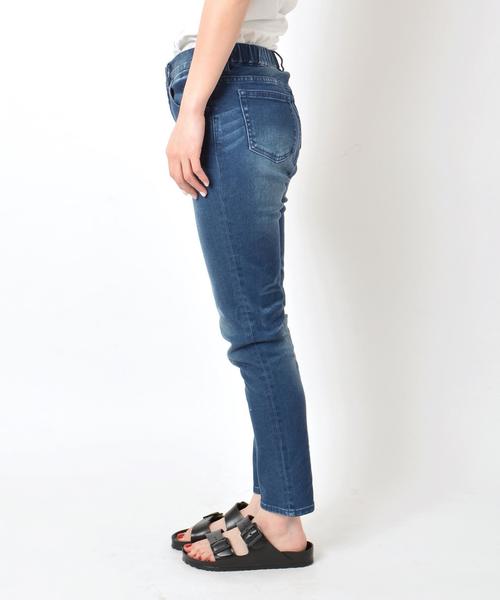 SHIPS Days(シップスデイズ)の「SHIPS Days STANDARD: ワンウォッシュ デニム レギンス◇(デニムパンツ・レディース・ブルー・SMALL/LARGE/MEDIUM)」の3枚目の写真