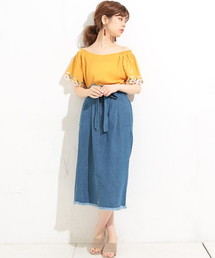 袖口お花刺繍ブラウス