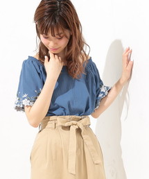 natural couture | 袖口お花刺繍ブラウス(シャツ/ブラウス)