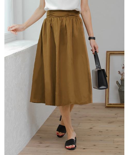 Re:EDIT（リエディ）の「グロッシークロスフレアスカート（スカート・レディース・ブラック/キャメル/グリーン/レッド・MEDIUM/LARGE）」の4枚目の写真