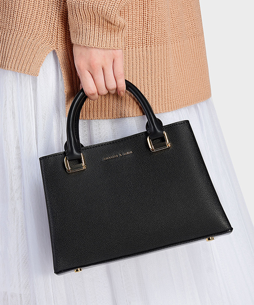 CHARLES & KEITH（チャールズ & キース）の「ストラクチャードトップハンドルバッグ / STRUCTURED TOP