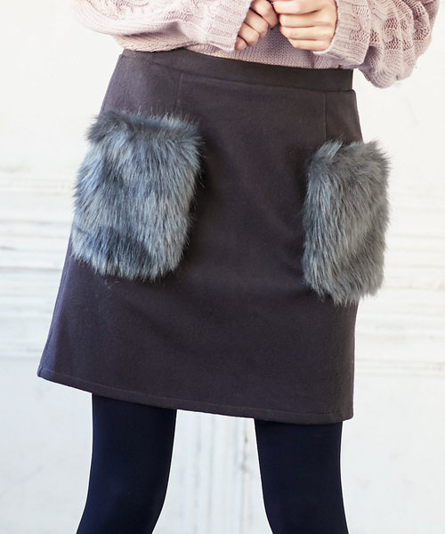 KOBE LETTUCE（コウベレタス）の「[無地orグレンチェック柄]ポケットエコファーデザインウールタッチミニスカート/レディースボトムス[M1985]神戸レタス（スカート・レディース・ブラウン系その他/ブラック系その他/オフホワイト/ブラウン/グレー・FREE）」の4枚目の写真