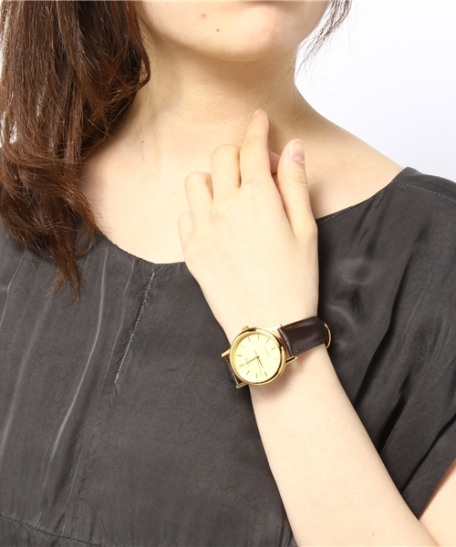 NANO universe(ナノユニバース)の「CASIO クラシックアナログウォッチ-M(アナログ腕時計・レディース・ブラック/ホワイト/ゴールド・FREE)」の8枚目の写真