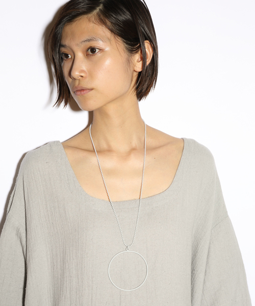 i（アイ）の「○△□ボールチェーンネックレス（ネックレス・レディース・ホワイト/ブラック/グレー・ﾌﾘ-）」の3枚目の写真
