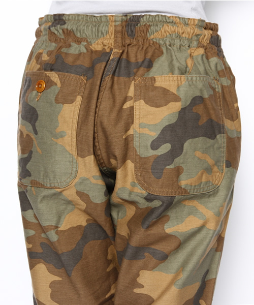 BEAMS BOY（ビームスボーイ）の「Sanca / サテン クロップドイージーパンツ（その他パンツ・レディース・ブラウン/その他1・ONE SIZE）」の6枚目の写真