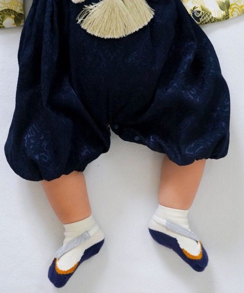 【美品】スウィートマミー袴ロンパース90&【新品】草履風ソックスのセット 日本製 草履風 足袋 ソックス 実用新案登録済| マタニティウェア